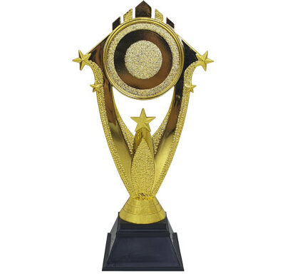 Trophy Figure 176 x 103mm